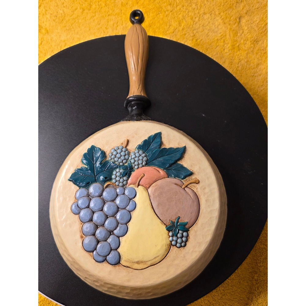 Vintage Home Interiors Fruit Skillet Wall Plaque 3310 Made in USA 1995 Decor